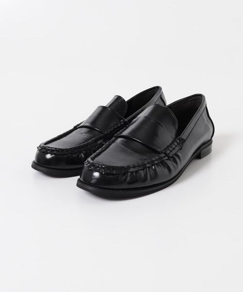 KBF（ケイビーエフ）の「ギャザーデザインローファー（その他シューズ・レディース・ベージュ/ブラック・36/37/38）」の14枚目の写真