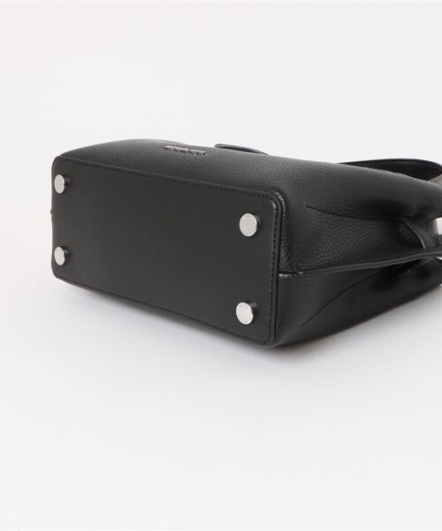 MICHAEL KORS（マイケルコース）の「EMILIA ペブルレザー サッチェル スモール（ハンドバッグ・レディース・ブラック・FREE）」の7枚目の写真