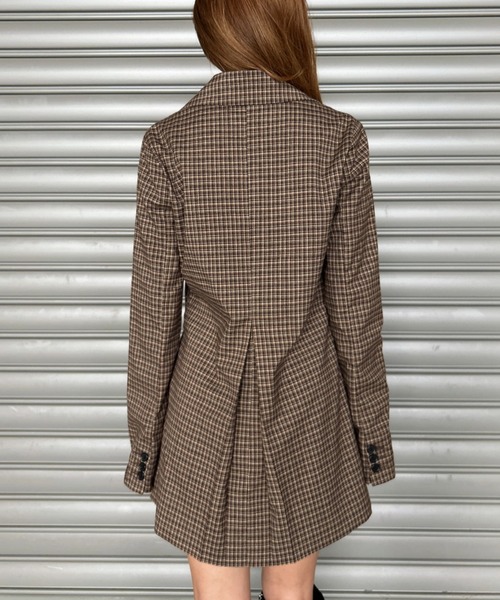 EGOIST（エゴイスト）の「フレアスリーブチェック柄シングルジャケット（セットアップ・レディース・マルチ・M/S）」の4枚目の写真