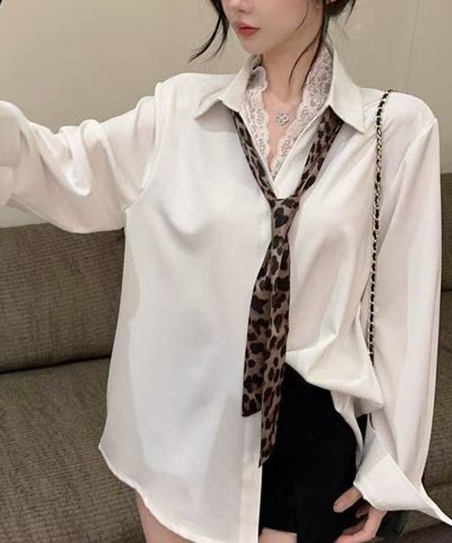 gossip!ロサンゼルス(ゴシップロサンゼルス)の「レオパード柄ネクタイ付き レース V ルーズシャツ ウエストドローコード長袖シャツ2 点セット(Tシャツ/カットソー・レディース・ブラック/ホワイト・M)」の11枚目の写真