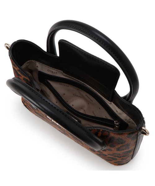 Guess(ゲス)の「DOMITILLA Mini Sathcel ショルダーバッグ (ショルダーバッグ・レディース・レオパード・ONE SIZE)」の9枚目の写真