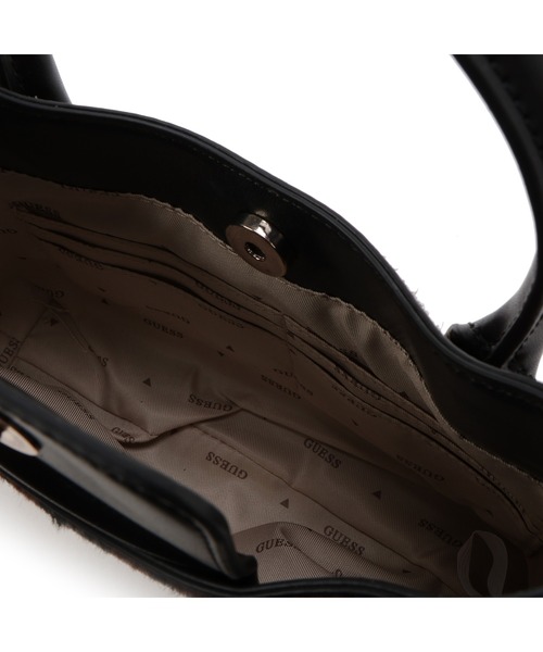 Guess(ゲス)の「DOMITILLA Mini Sathcel ショルダーバッグ (ショルダーバッグ・レディース・レオパード・ONE SIZE)」の15枚目の写真