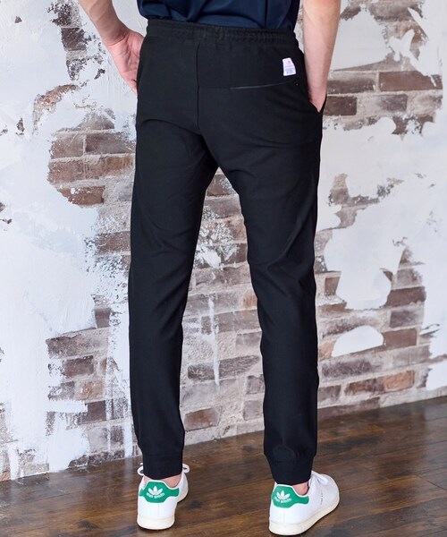 DRESSTERIOR(ドレステリア)の「コンフォータブル ジョガーパンツ(その他パンツ・メンズ・ダークグレー/ブラック・76/79/82/85)」の15枚目の写真