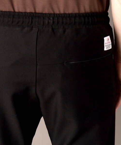 DRESSTERIOR(ドレステリア)の「コンフォータブル ジョガーパンツ(その他パンツ・メンズ・ダークグレー/ブラック・76/79/82/85)」の6枚目の写真