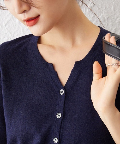 Miniministore（ミニミニストア）の「ニットトップス 半袖Vネックサマーニット（ニット/セーター・レディース・ネイビー/モカ・FREE）」の7枚目の写真