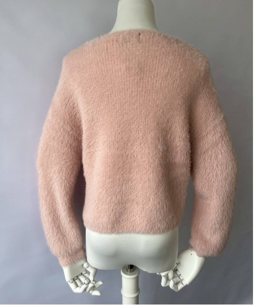 semuse(セミューズ)の「メルティタッチシャギーVネックショートトップス(ニット/セーター・レディース・ブラック/ホワイト/ピンク/グレー・M/L)」の6枚目の写真