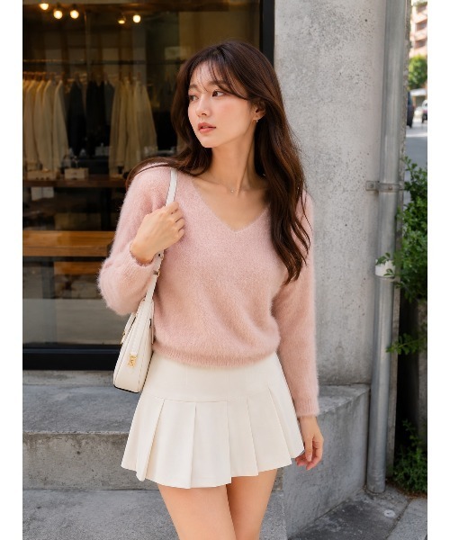 semuse(セミューズ)の「メルティタッチシャギーVネックショートトップス(ニット/セーター・レディース・ブラック/ホワイト/ピンク/グレー・M/L)」の11枚目の写真