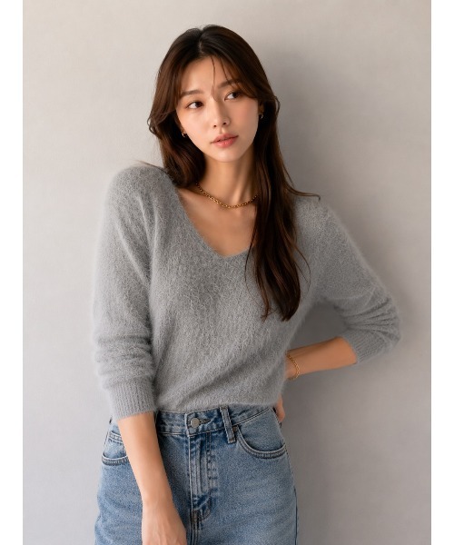 semuse(セミューズ)の「メルティタッチシャギーVネックショートトップス(ニット/セーター・レディース・ブラック/ホワイト/ピンク/グレー・M/L)」の12枚目の写真