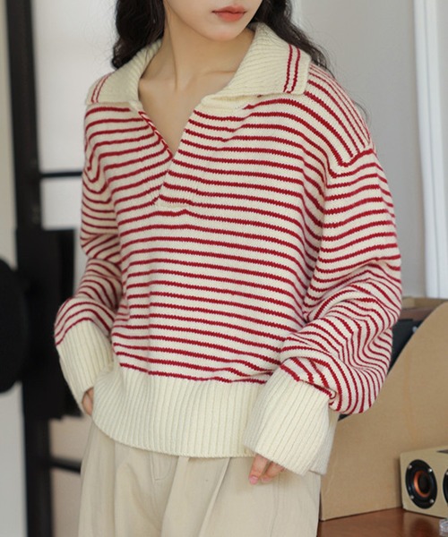DAY CLOSET（デイ クローゼット）の「【小顔魅せ大きめ襟×Vネック/華奢魅せリブ編み】長袖ボーダー柄スキッパージャガードニットトップス（ニット/セーター・レディース・レッド/ホワイト/ブラック・FREE）」の16枚目の写真