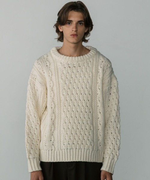 LURAKU(ルラク)の「【LURAKU】Wool Heavy Cable Knit / ウールヘビーケーブルニット(ニット/セーター・メンズ・オフホワイト/ブラック/ブラウン・L/M)」の2枚目の写真