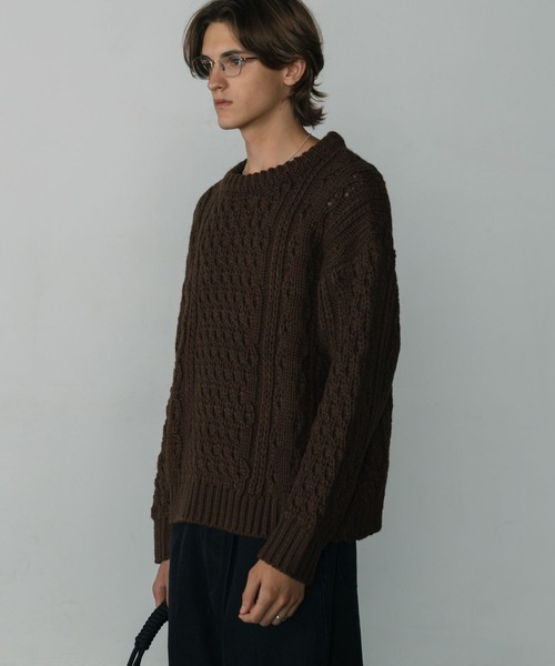LURAKU(ルラク)の「【LURAKU】Wool Heavy Cable Knit / ウールヘビーケーブルニット(ニット/セーター・メンズ・オフホワイト/ブラック/ブラウン・L/M)」の7枚目の写真