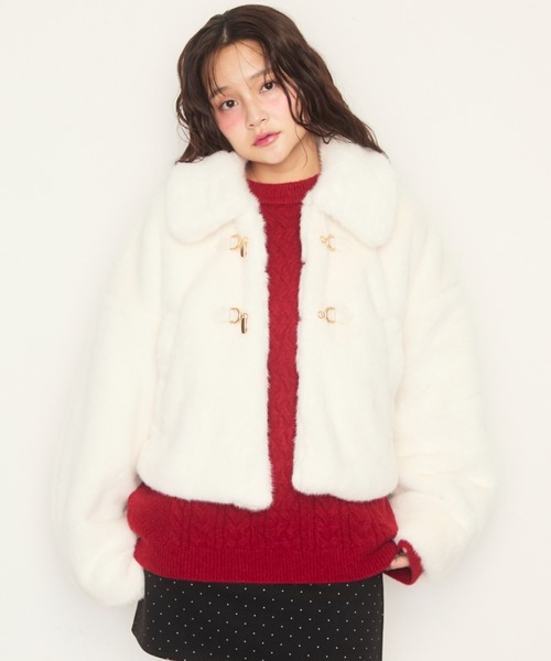 Nadana(ナダナ)の「ビット付フェイクファーショートジャケット(その他アウター・レディース・ライトグレー/ホワイト・MEDIUM)」の18枚目の写真