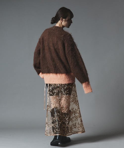 W:Huku(フーク)の「フラワー スパンコール ラップ スカート / Flower Sequined Wrap Skirt(スカート・レディース・ブラック/シルバー/ゴールド/ネイビー・FREE)」の7枚目の写真