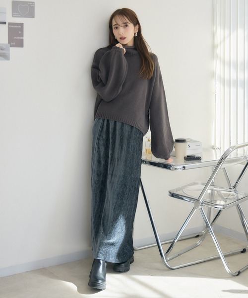 RU.TI.LE(ルチル)の「【RU.TI.LE】ロールネックニット(ニット/セーター・レディース・レッド/チャコールグレー・MEDIUM)」の3枚目の写真