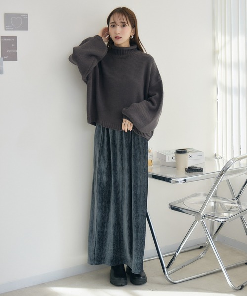 RU.TI.LE(ルチル)の「【RU.TI.LE】ロールネックニット(ニット/セーター・レディース・レッド/チャコールグレー・MEDIUM)」の4枚目の写真