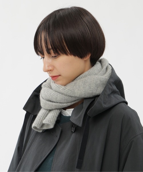 MHL.(エムエイチエル)の「MHL BRUSHED SCARF(ストール/ショール・レディース・イエロー系その他3/ネイビー系1/グレー系その他・FREE)」の4枚目の写真