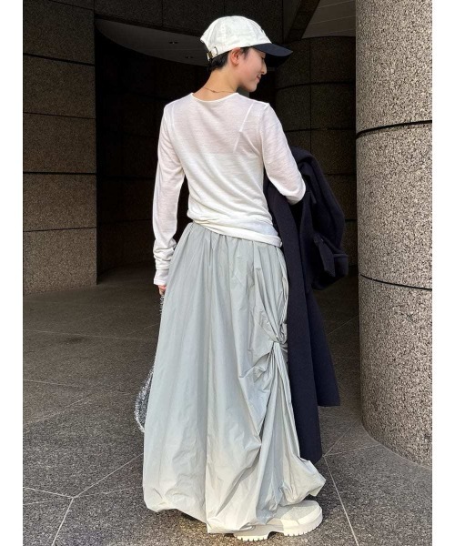 emmi(エミ)の「Mt.Breath WoolRクルーネックトップス(Tシャツ/カットソー・レディース・オフホワイト/ブラック/ライトブルー・F)」の6枚目の写真