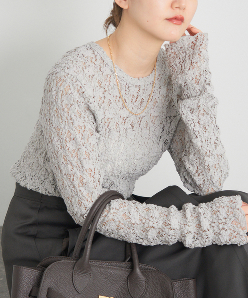 IENA（イエナ）の「《追加2》Flowerストレッチレースプルオーバー（Tシャツ/カットソー・レディース・アイボリー/グレー/ブラック・FREE）」の2枚目の写真