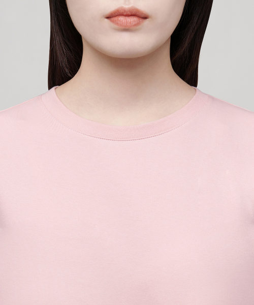 MUSINSA STANDARD WOMAN（ムシンサスタンダードウーマン）の「ウィメンズベーシッククルーネックTシャツ[インディアンピンク]（Tシャツ/カットソー・レディース・その他・LARGE/X-SMALL/SMALL/MEDIUM）」の3枚目の写真