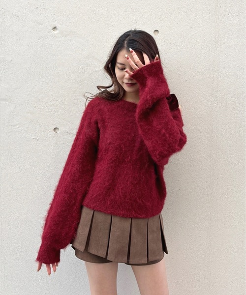 one way(ワンウェイ)の「ベロアリボンワンショルニット(ニット/セーター・レディース・グレー/レッド/ホワイト/ベージュ・FREE)」の16枚目の写真