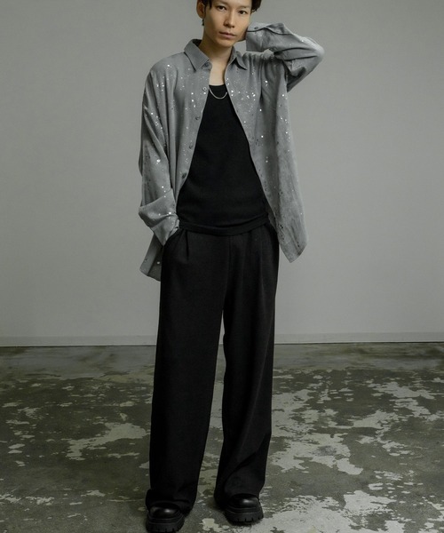 Crownor（クラウノアー）の「ペイント柄 ビッグカラーシャツ（シャツ/ブラウス・メンズ・ブラック/グレー・MEDIUM/LARGE）」の13枚目の写真