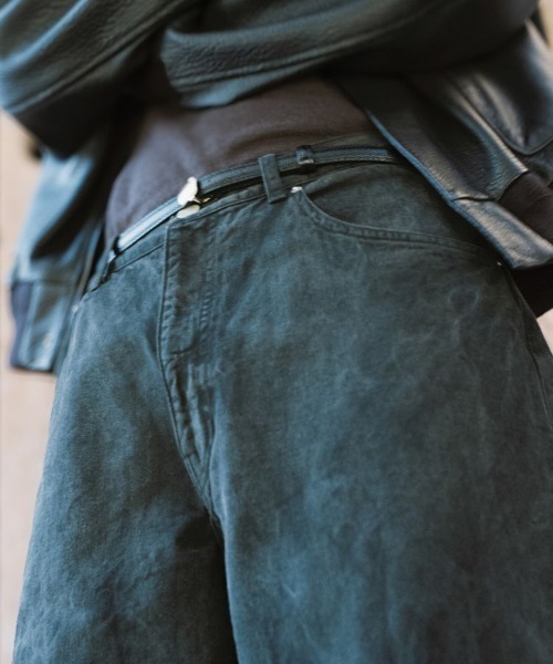 CRACK WASHED BAGGY DENIM PANTS（デニムパンツ）｜LIDNM（リドム）の