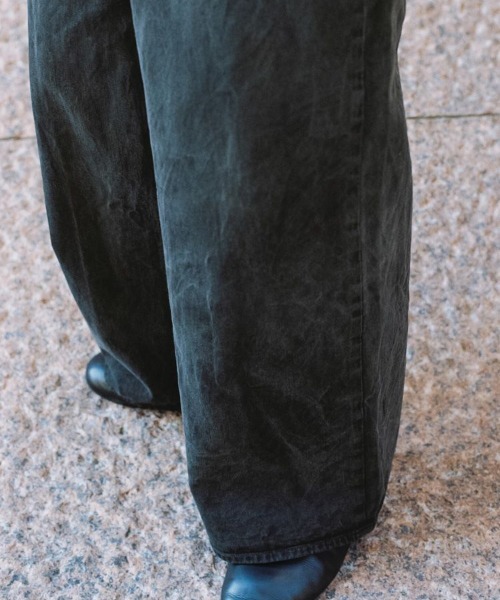 CRACK WASHED BAGGY DENIM PANTS（デニムパンツ）｜LIDNM（リドム）の