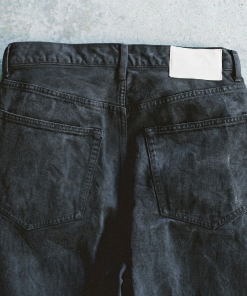 CRACK WASHED BAGGY DENIM PANTS（デニムパンツ）｜LIDNM（リドム）の