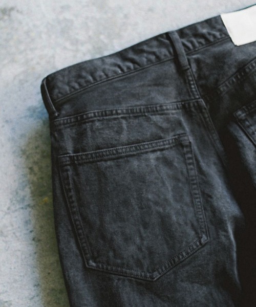CRACK WASHED BAGGY DENIM PANTS（デニムパンツ）｜LIDNM（リドム）の
