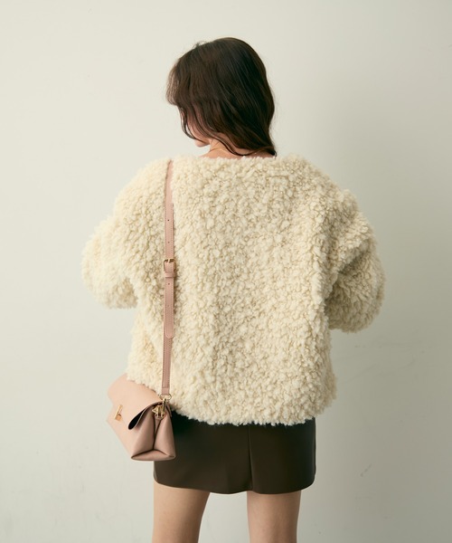 Lunea(ルネア)の「Vネックボアブルゾン(ブルゾン・レディース・ブラウン/ベージュ・FREE)」の18枚目の写真