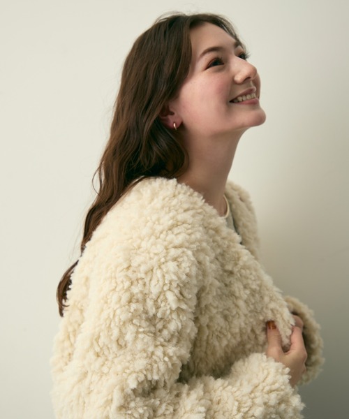 Lunea(ルネア)の「Vネックボアブルゾン(ブルゾン・レディース・ブラウン/ベージュ・FREE)」の20枚目の写真