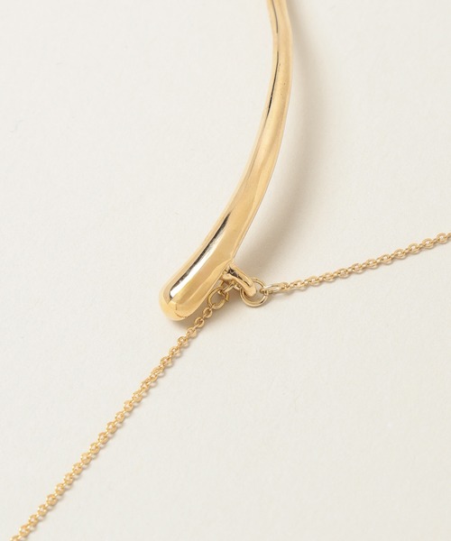 A part by(アパートバイ)の「ウェーブバーネックレスS(ネックレス・レディース・シルバー/ゴールド・FREE)」の7枚目の写真
