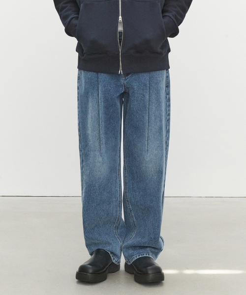 DECET(デケト)の「Deep Pleats Wide Jeans DCPT030Blue(デニムパンツ・レディース・その他・34/32/30/26/28)」の6枚目の写真