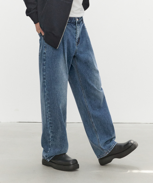 DECET(デケト)の「Deep Pleats Wide Jeans DCPT030Blue(デニムパンツ・レディース・その他・34/32/30/26/28)」の7枚目の写真