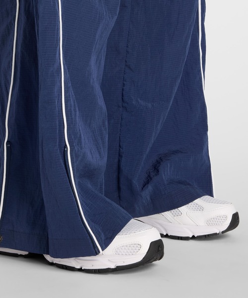 NEW BALANCE（ニューバランス）の「スポーツレガシーパンツ（スウェットパンツ・レディース・ネイビー・SMALL/MEDIUM/LARGE/X-LARGE）」の5枚目の写真