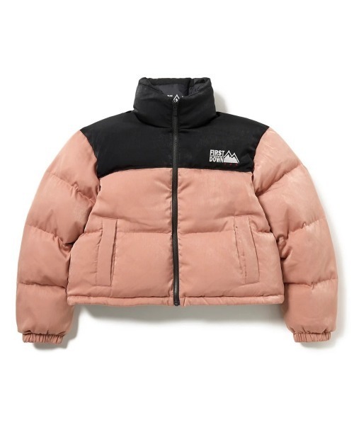 FIRST DOWN(ファーストダウン)の「FIRST DOWN SHORT BUBBLE DOWN JKT(ファーストダウン ショート バブルダウンジャケット)(ダウンジャケット/コート・レディース・ピンク/ブルー系/ブラック・SMALL/MEDIUM)」の7枚目の写真