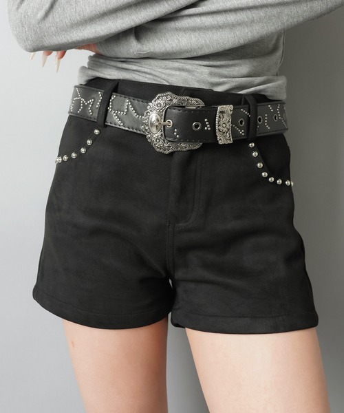 SPINNS(スピンズ)の「ウエスタンムードが今っぽ可愛い★美脚魅せスウェードショーパン(その他パンツ・レディース・ブラック/ブラウン・ONESIZE)」の19枚目の写真