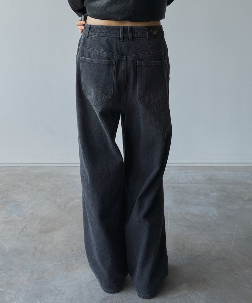 LETOILE(レトワール)の「CURVED LINE WIDE DENIM PANTS(デニムパンツ・レディース・グレー・SMALL/MEDIUM)」の3枚目の写真