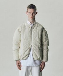 LAB12（ラボ12）の「22F/W シンスレートスクエアプファージャケット（アイボリー）（ダウンジャケット/コート）」