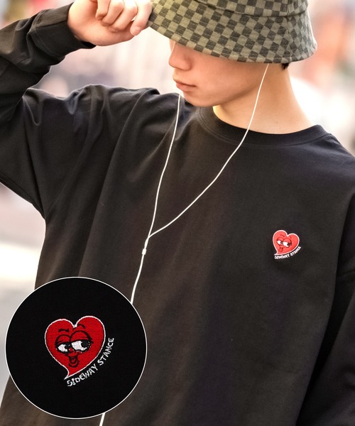 En serio TOKYO（エンソリオトーキョー）の「【SIDEWAYSTANCE】刺しゅうハート長袖Tシャツ（Tシャツ/カットソー・メンズ・グレー系その他2/グリーン系その他2/ブラック系その他2/ホワイト系その他2・SMALL/MEDIUM/LARGE/X-LARGE）」の3枚目の写真