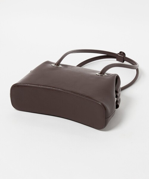 OSOI(オソイ)の「<OSOI>CIRCLE BROT バッグ(ショルダーバッグ・レディース・ブラック/ダークブラウン・FREE)」の7枚目の写真