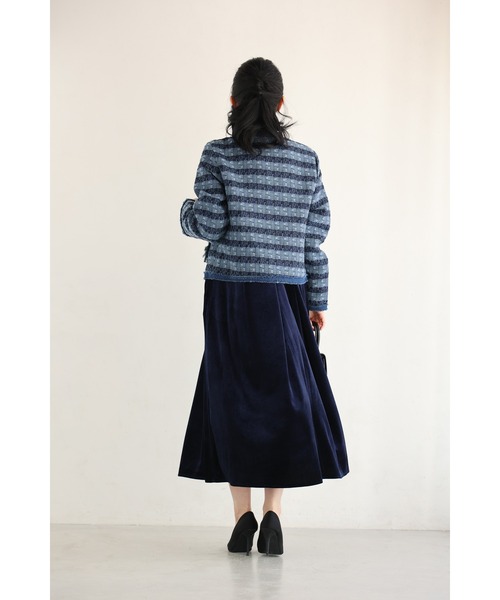 cawaii（カワイイ）の「ストライプ模様浮かぶ手織り風ツイードジャケット（ノーカラージャケット・レディース・ブルー・FREE）」の8枚目の写真