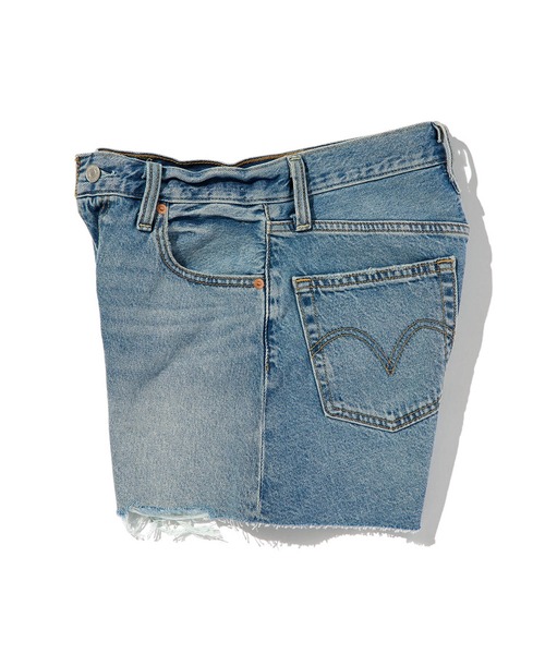 Levi's（リーバイス）の「Levi's/リーバイス RIBCAGE ショーツ ライトインディゴ（デニムパンツ・レディース・インディゴブルー・27inch/26inch/25inch/24inch/23inch/28inch）」の12枚目の写真
