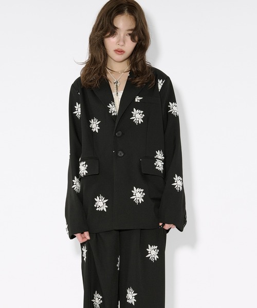 Ezick(エジック)の「Embroidery single jacket 刺繍シングルジャケット(テーラードジャケット・レディース・グレー/ブラック・FREE)」の14枚目の写真