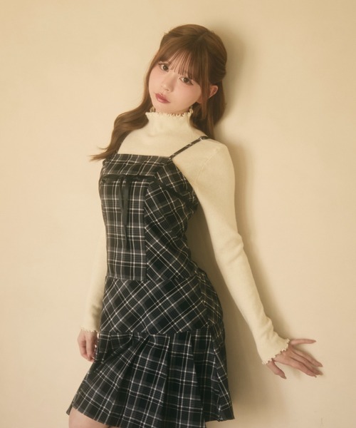 TITTY&CO.（ティティーアンドコー）の「プリーツキャミワンピース（ワンピース・レディース・ネイビー/ブラック・FREE）」の6枚目の写真