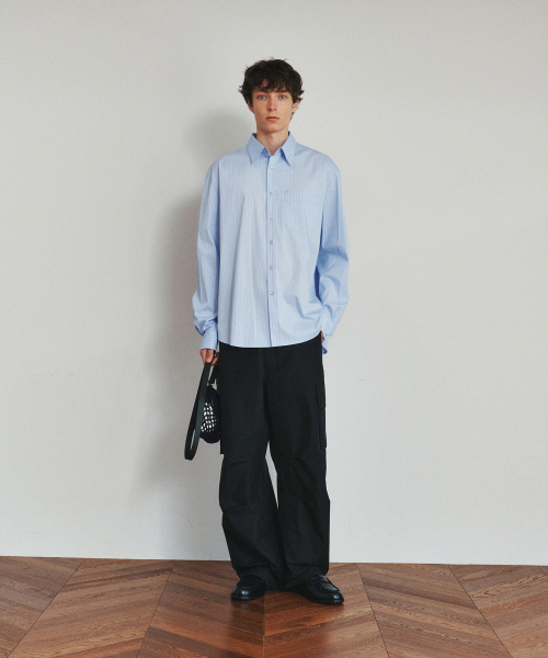 HEUTE（ホイテ）の「LONG SLEEVE STRIPE SHIRT (BLUE)（シャツ/ブラウス・メンズ・その他・M/L）」の3枚目の写真