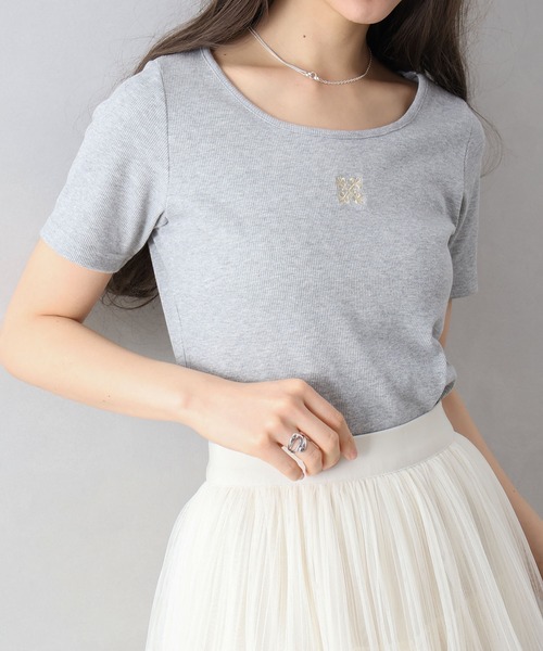 SpRay(スプレイ)の「テレコ刺繍モチーフ Tシャツ(Tシャツ/カットソー・レディース・オフホワイト/ブラック/チャコールグレー/グレー・FREE)」の12枚目の写真