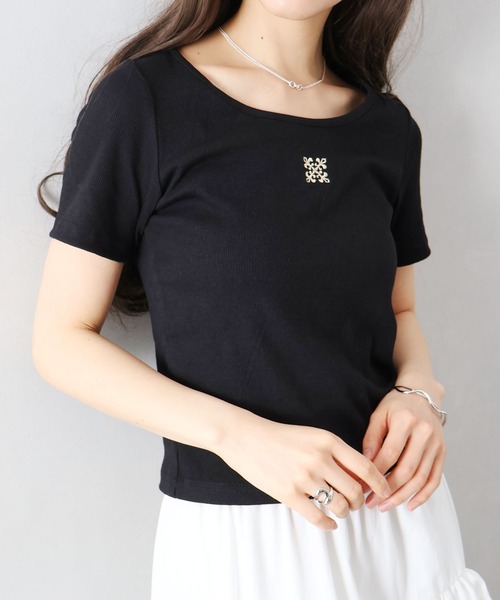SpRay(スプレイ)の「テレコ刺繍モチーフ Tシャツ(Tシャツ/カットソー・レディース・オフホワイト/ブラック/チャコールグレー/グレー・FREE)」の20枚目の写真