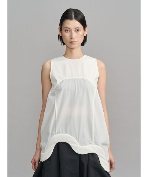 UN3D.（アンスリード）の「WAVE HEM PADDED TOP / ウェーブヘムパデッドトップ（タンクトップ・レディース・ブラック/ホワイト・38/36）」の2枚目の写真