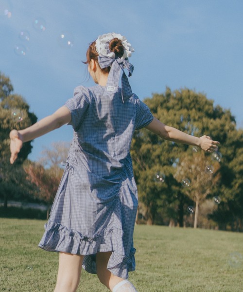 idem(イデム)の「drawstring gingham check onepiece / ドロストギャザーデザインチェックワンピース(ワンピース・レディース・ネイビー/ブルー・FREE)」の7枚目の写真